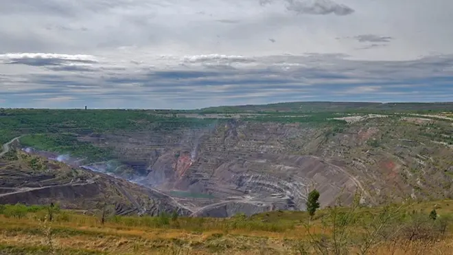 Коркинский угольный разрез перестали эксплуатировать осенью 2017 года.