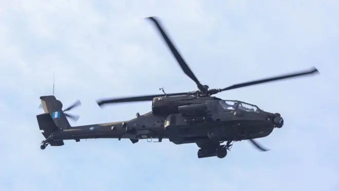 کمپنی کے مطابق 16 فٹ اونچے اور 18 فٹ چوڑے اس ہیلی کاپٹر کو اڑانے کے لیے دو پائلٹ درکار ہوتے ہیں۔ اس میں ایک بڑا انجن لگا ہوتا ہے تاکہ اس کے بڑے پر اور پنکھے تیز رفتار میں گھوم سکیں۔