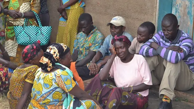 Les habitants de Matembo près de Béni lors d'une autre attaque attribuée aux rebelles ADF(Illustration)