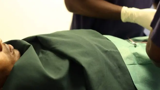 Dhaqna qabaan dhiirotaa daddarbuu HIV xiqqeessa