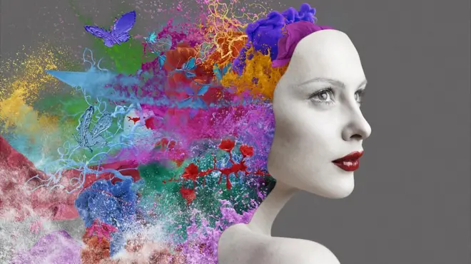 Reproducción cabeza de mujer