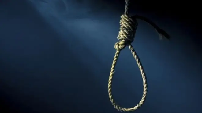 عدالت میں پھانسی کے ذریعے سزائے موت کے خلاف درخواست دی گئی ہے۔