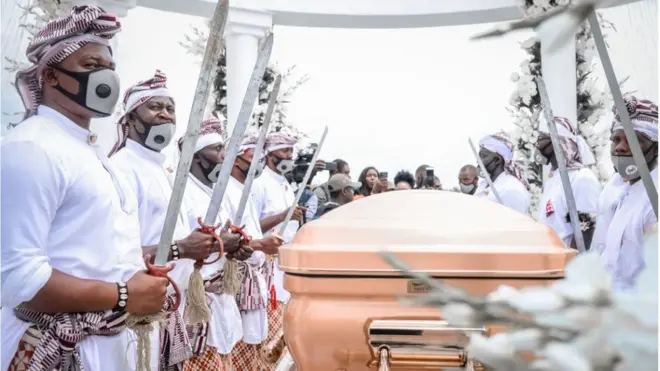 "O B Lulu Briggs burial"