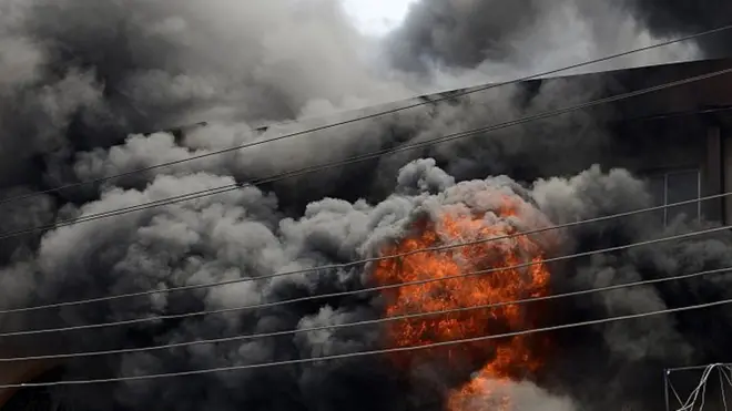 Building outbreak dey happun often like dis one for Idumota Lagos for 2015