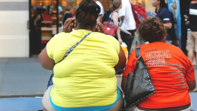 महिलाएं