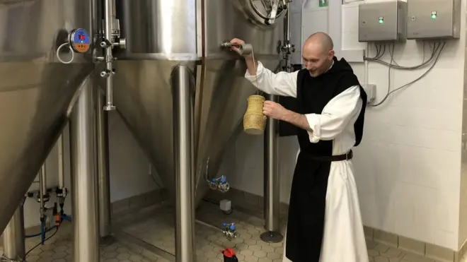 การหมักเบียร์ถือเป็นกิจกรรมรองจากกิจของสงฆ์