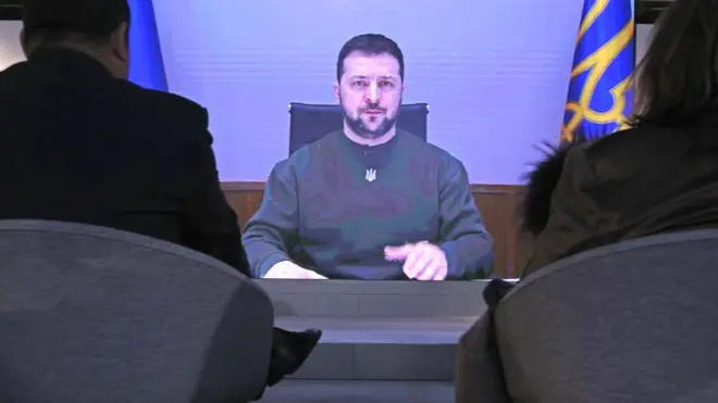 Владимир Зеленский сказал собравшимся в Мюнхене, что война может закончиться уже в этом году. Лидеры других стран его оптимизм не разделили