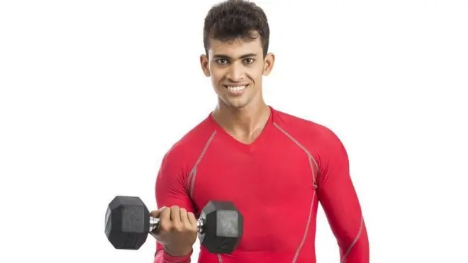 યુવાનનો ફોટો