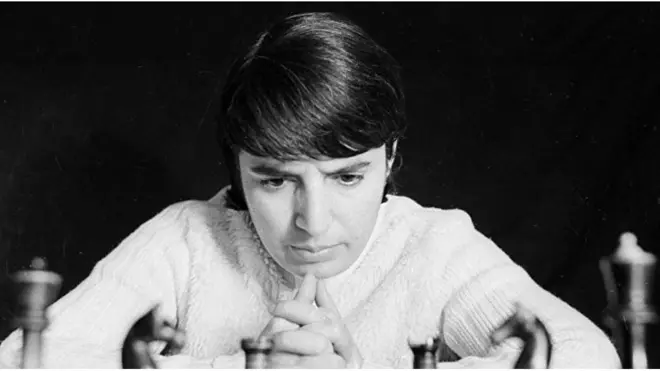 Нона Гаприндашвили