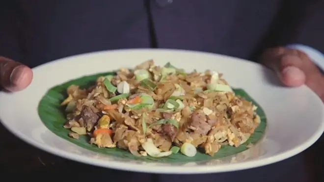 What We Eat: Kothu Roti