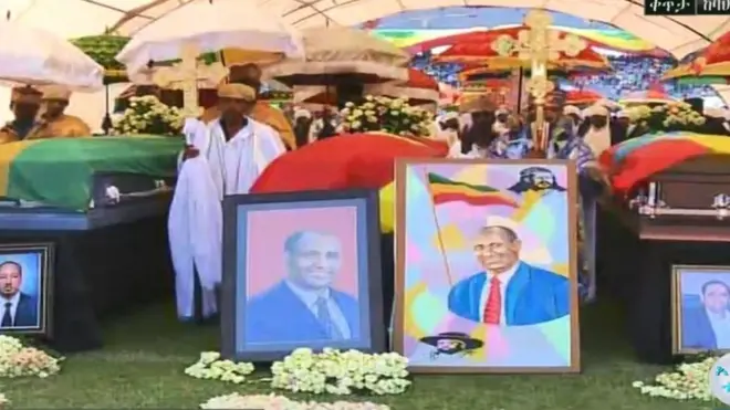 የከፍተኛ አመራሮች አስክሬን ሽኝት