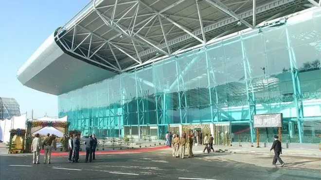 AMRISTAR AIRPORT