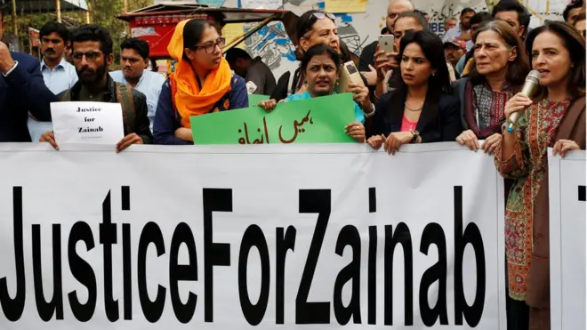 ردود فعل غاضبة في باكستان بعد مقتل الطفلة زينب