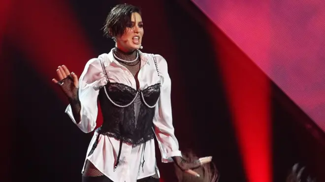 Maruv protested at the politicisation of her Eurovision appearance