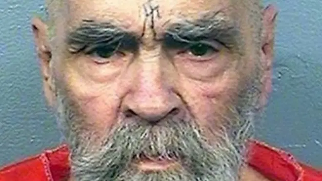 چارلس مینسن کے حکم پر اداکارہ شیرون ٹیٹ کو قتل کیا گیا