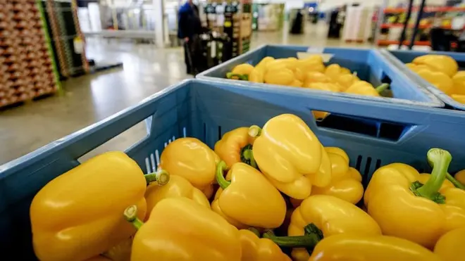 Күч түзүмдөрү бизнести тоорубай коруса