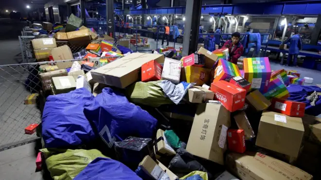 Компания Alibaba сообщила о покупках на 1,5 млрд долларов уже через 7 минут после начала продаж