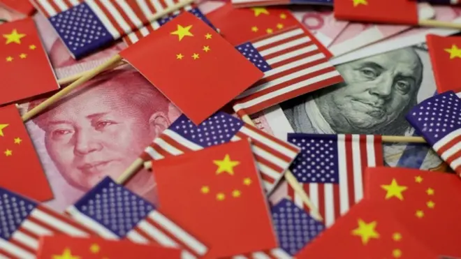 چینی اور امریکی کرنسی