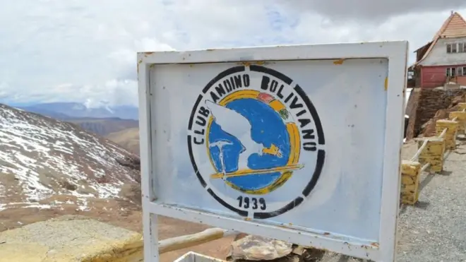 Toda la montaña solía estar cubierta por una enorme capa de nieve.