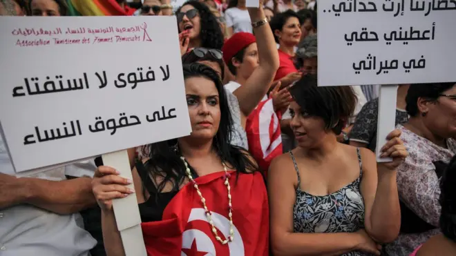مظاهرة للمطالبة بحقوق النساء في تونس
