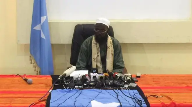 Sheekh Mukhtaar Rooboow oo saxaafadda kula hadlay Muqdisho