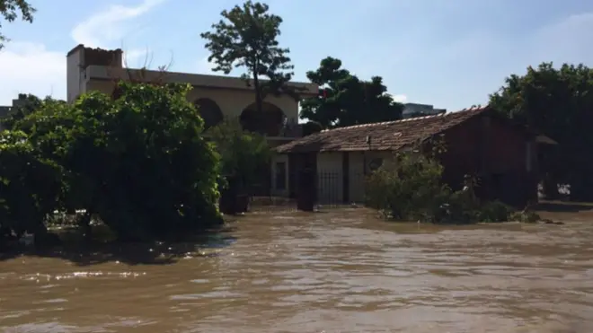 Daadad ku dhuftay deegaanka Varanasi