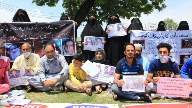 علیحدگی پسندوں کی کال پر ضلع شوپیان میں ہڑتال رہی جبکہ سری نگر میں آسیہ اور نیلوفر کے اہل خانہ نے دھرنا دیا۔