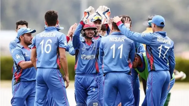 افغان لوبډله د پاکستان له ماتولو وروسته خوښي کوي.