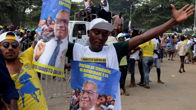 現任總統卡瓦留（Evaristo Carvalho）在2016年競選活動時的照片。
