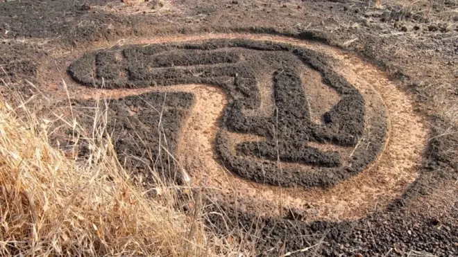 कातळशिल्प