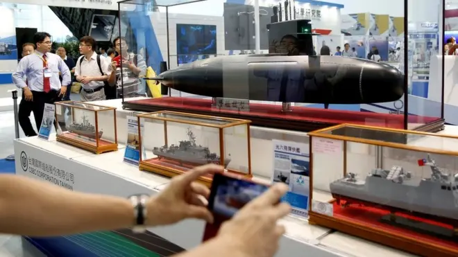 台北目標是計劃在2025年向台灣海軍交付八艘潛艦中的首艘。