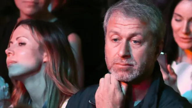 Роман Абрамович столкнулся со сложностями при получении британской визы и решил стать гражданином Израиля