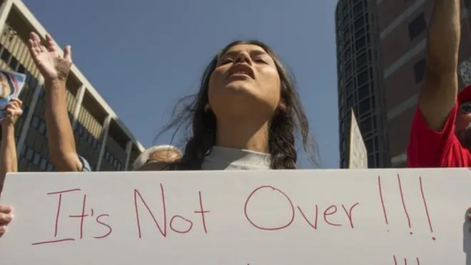 ڈاکا پروگرام کے حق میں ملک بھر میں مظاہرے کیے گئے