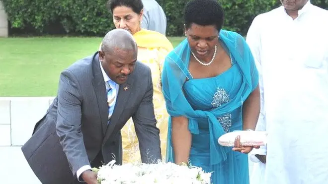 Depuis le discours de M. Nkurunziza, l'administration exerce une forte pression sur ces couples à travers tout le pays.