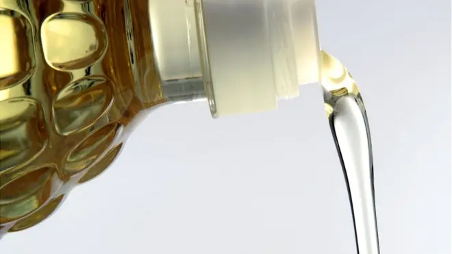 ¿Consumes a menudo aceite vegetal? Según algunos estudios, tal vez deberías reducir su consumo.