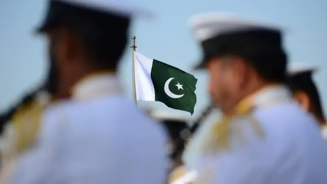 حملہ آور موٹر سائیکلوں پر تھے جو کہ فرار ہونے میں کامیاب ہوگئے