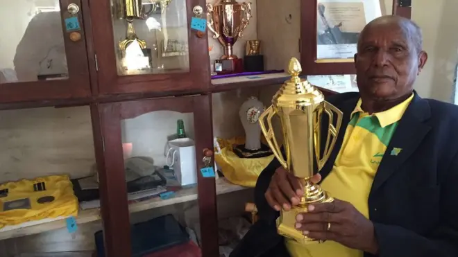 Aliyekuwa mwanariadha wa Tanzania John Akhwari