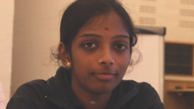 आर वैशाली