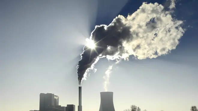 科學家們利用化學監測技術,通過"嗅探空氣",幫助保護大氣臭氧層免受非法排放的侵害。