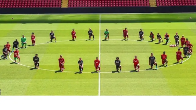 Ciyaartoyga kooxda Liverpool oo jilib qudha dhulka wada dhigay