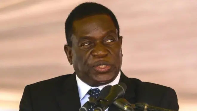 Il sera installé trois jours après la démission de Robert Mugabe qui a dirigé le pays pendant trente-sept ans.