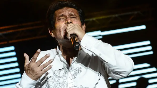 Синан Сакић