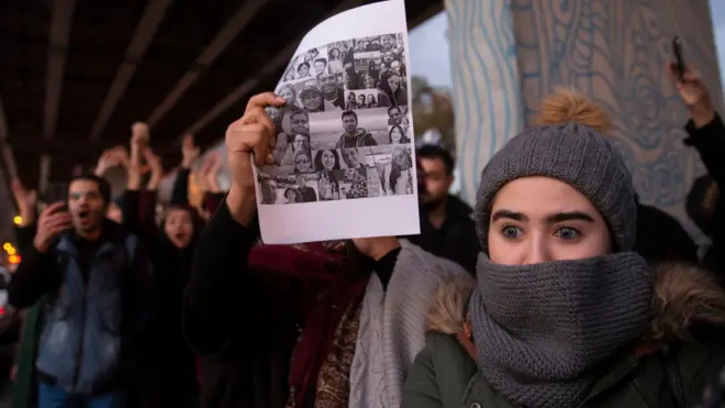 Молодь стала двигуном протестів через збиття літака