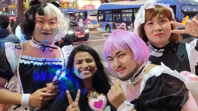 हॅलोविनमध्ये सोनाली मदने