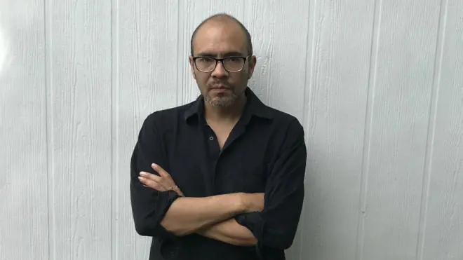 "En México la impunidad no ha sido un defecto de nuestras instituciones, ha sido una de sus características", dice el escritor Yuri Herrera.