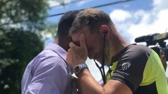 ඇබීගේ පියා සහ ජැක් හමුවූ අවස්ථාව අතිශයින්ම හැඟුම්බර වූ විය.