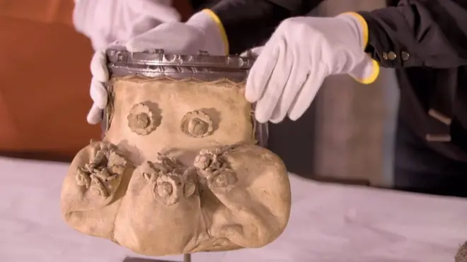 【メイド･オン･アース】　「イタリア製」のブランド力、ハンドバッグで世界に