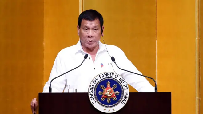 Ông Duterte mới thăm Nhật Bản sau khi thăm Trung Quốc