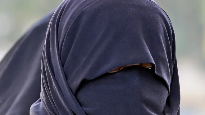 Женщина в бурке