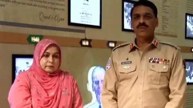 میجر جنرل آصف غفور اور آمنہ جنجوعہ